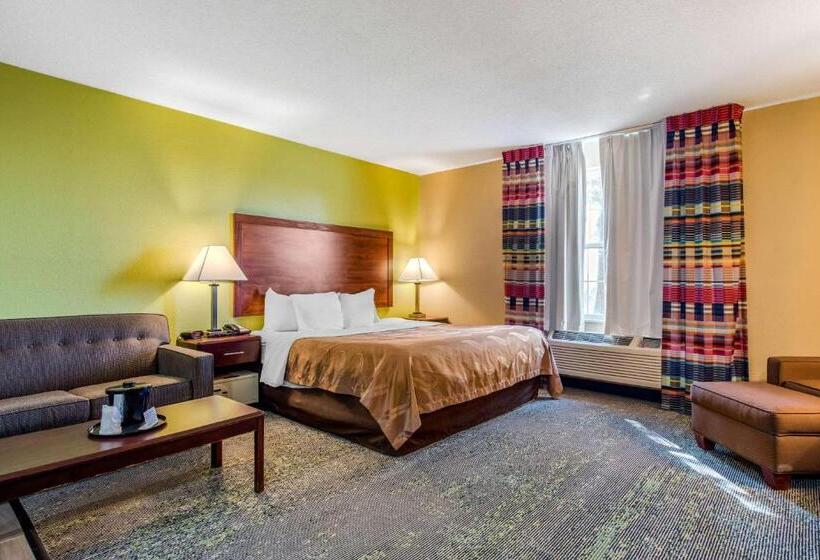 فندق Quality Inn