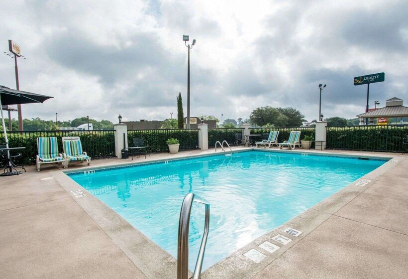 בית מלון כפרי Quality Inn Prattville I65