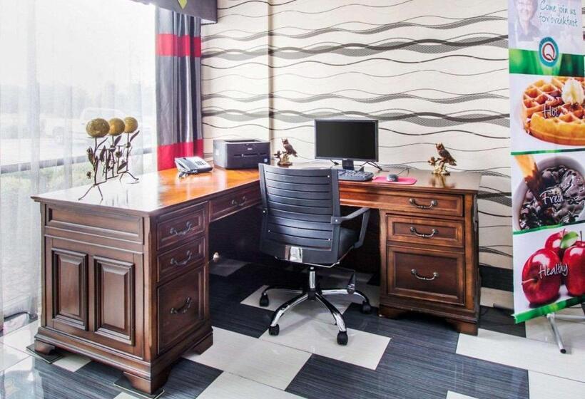 בית מלון כפרי Quality Inn Prattville I65