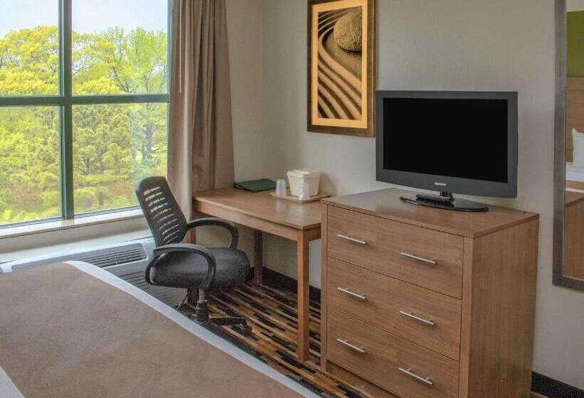 هتل Quality Suites Lake Wright  Norfolk Airport