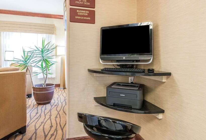 فندق Sleep Inn & Suites University Shands