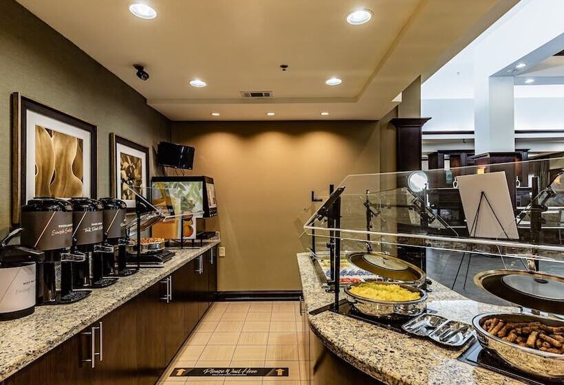 فندق Staybridge Suites Laredo, An Ihg