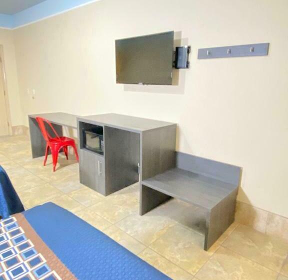 هتل Texas Inn & Suites Mcallen At La Plaza Mall And Airport