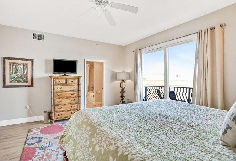 אתר נופש Palms Of Treasure Island Condo