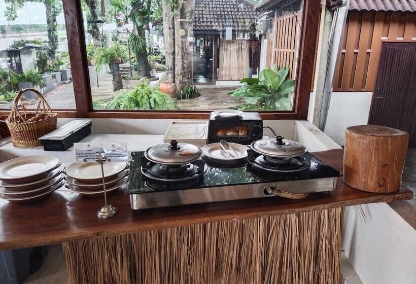 استراحتگاه Tohsang Heritage Khongjiam