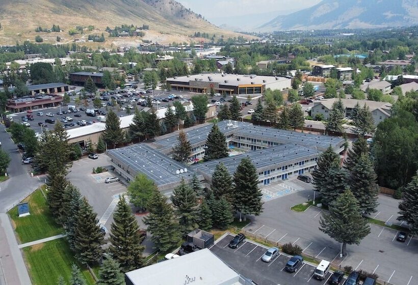 فندق على الطريق The Jackson Southtown