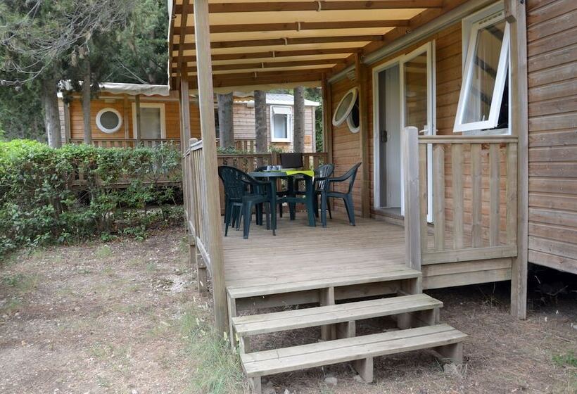 リゾートホテル Camping Maeva Respire La Vallée Heureuse