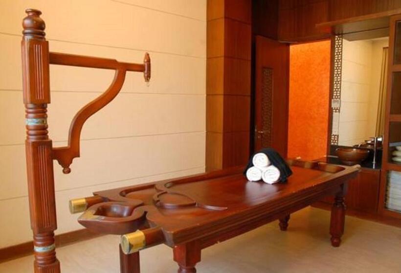 فندق Cambay Grand  Kukas