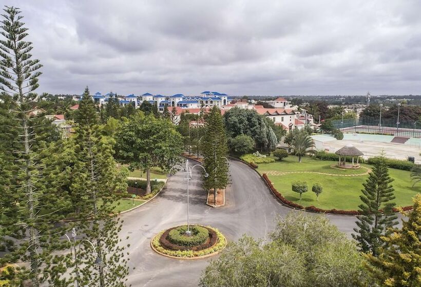 酒店 Clarks Exotica Convention, Resort & Spa