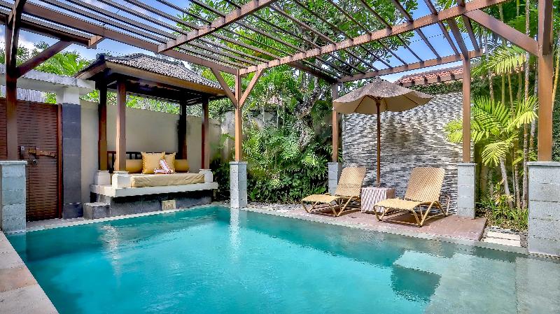 هتل Disini Luxury Spa Villa