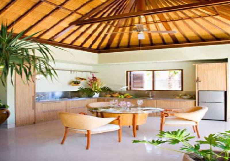 هتل Disini Luxury Spa Villa