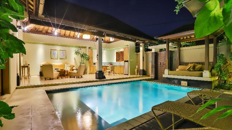هتل Disini Luxury Spa Villa