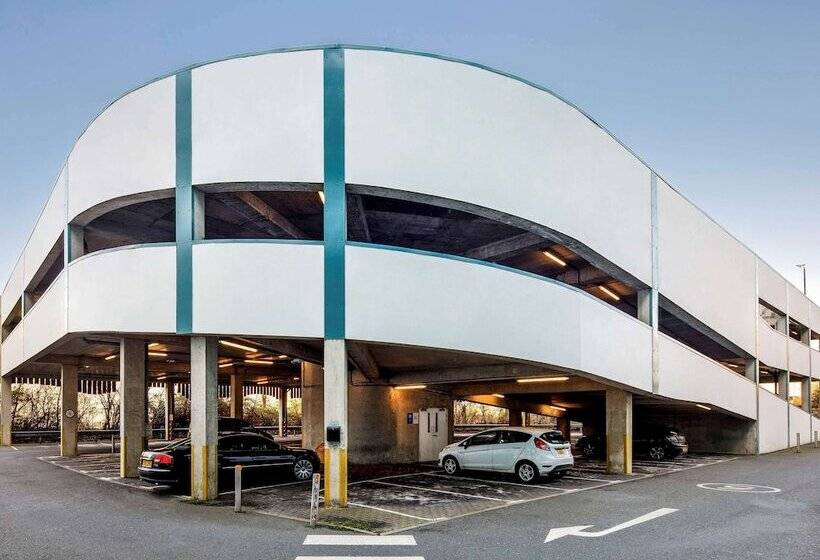 فندق Travelodge Heathrow Terminal 5