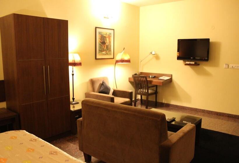 Upar Hotels Indiranagar