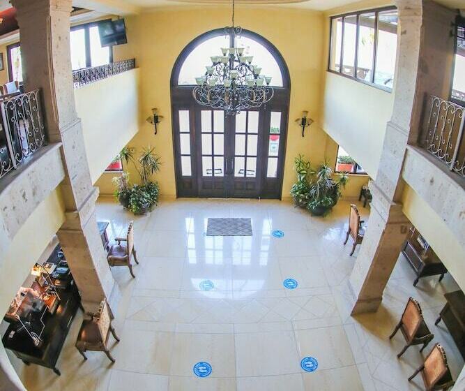 هتل La Mision Loreto