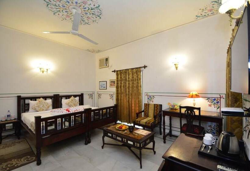 فندق Mahal  Khandela