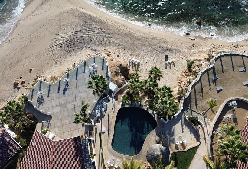 Punta Pescadero Paradise Hotel & Villas