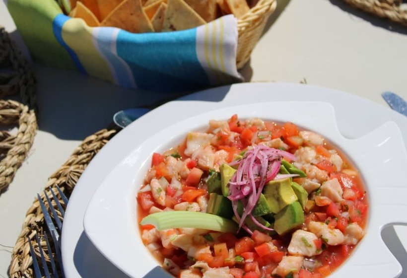 Punta Pescadero Paradise Hotel & Villas