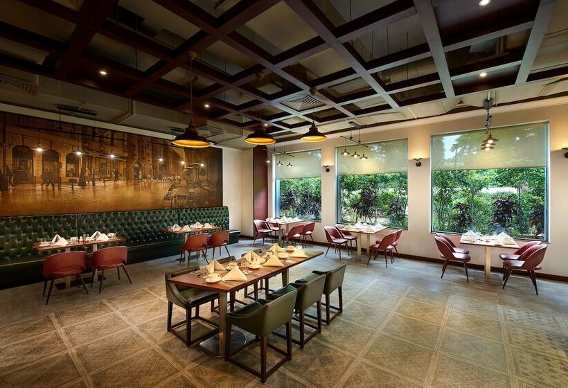 هتل The Accord Metropolitan