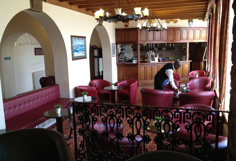 בית מלון כפרי Fort D Auvergne