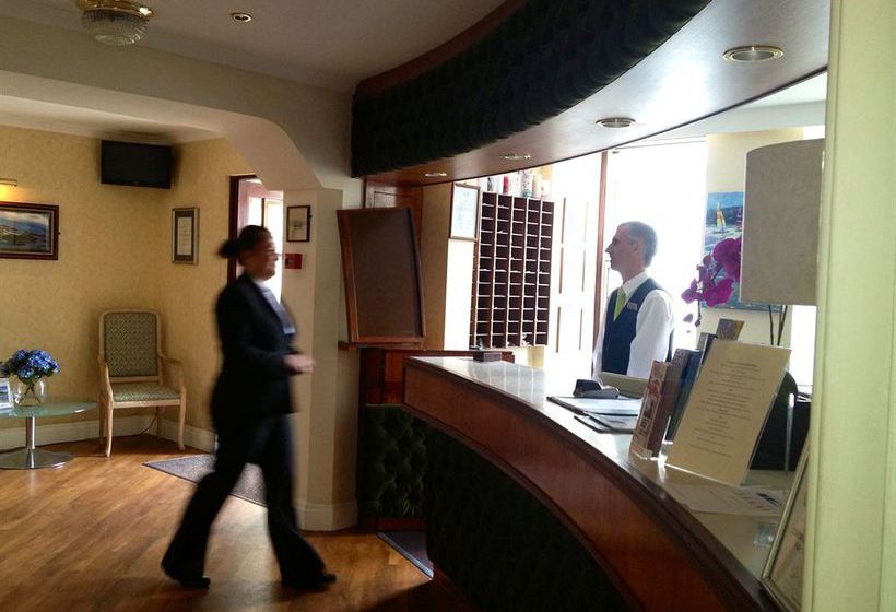 בית מלון כפרי Fort D Auvergne