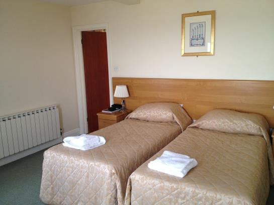 בית מלון כפרי Fort D Auvergne