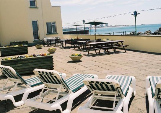 בית מלון כפרי Fort D Auvergne