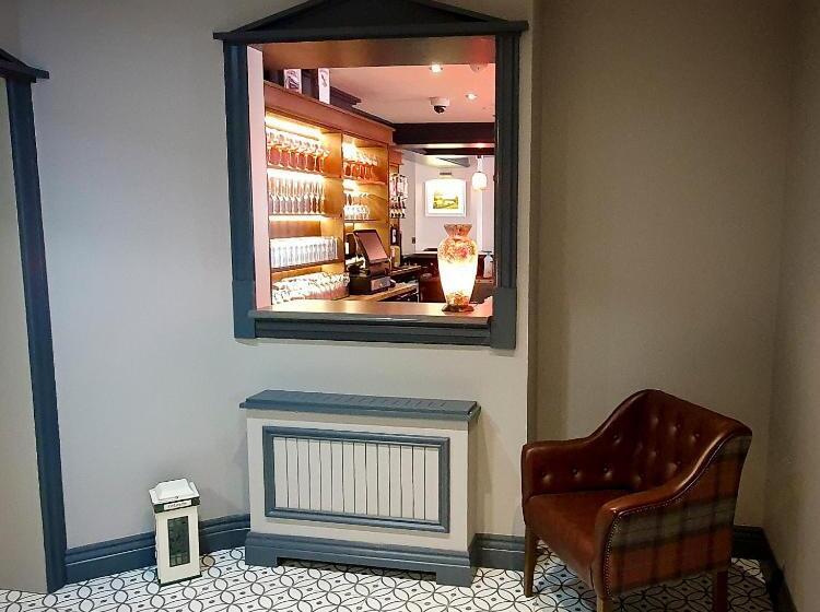 مبيت وإفطار The Leitrim Inn And Blueway Lodge