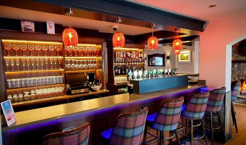 مبيت وإفطار The Leitrim Inn And Blueway Lodge