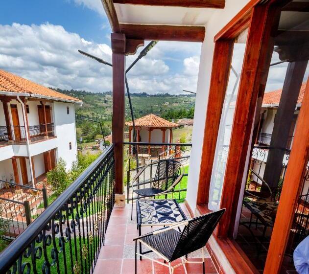 هتل Campestre Cordillera De Los Andes