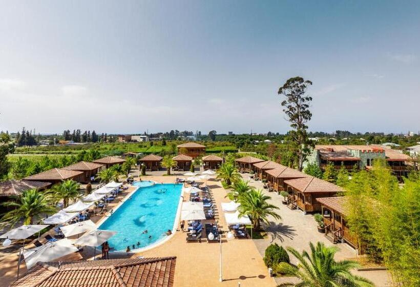 هتل Chateau Kvirike