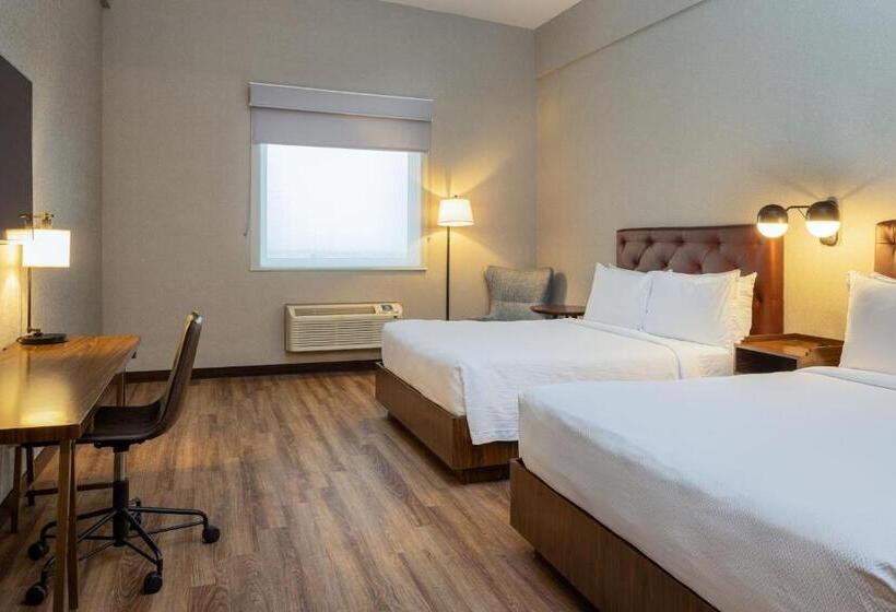 בית מלון כפרי Four Points By Sheraton Monterrey Airport