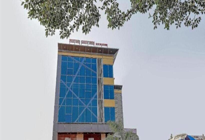 فندق Shiv Inn Vadodara