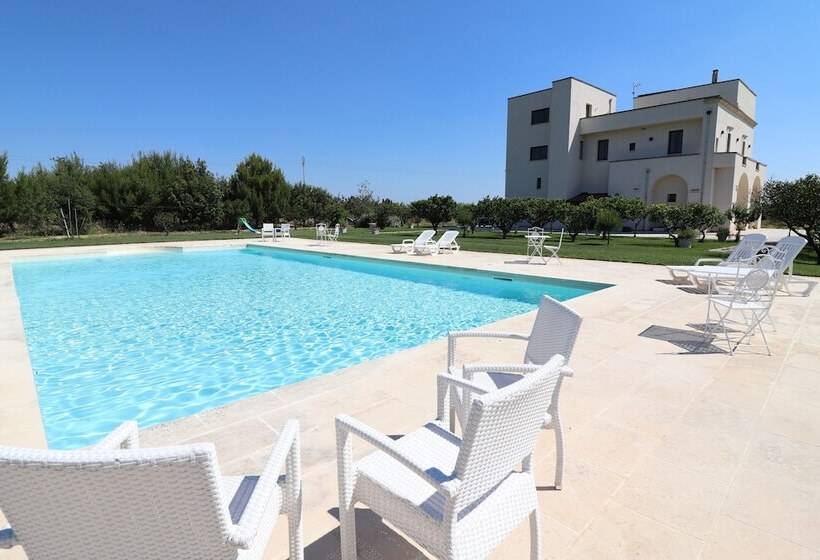پانسیون B B With Swimming Pool Tenuta Agrumi Del Salento Triple Deluxe Citrus Attic