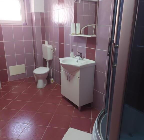 پانسیون Casa Eric