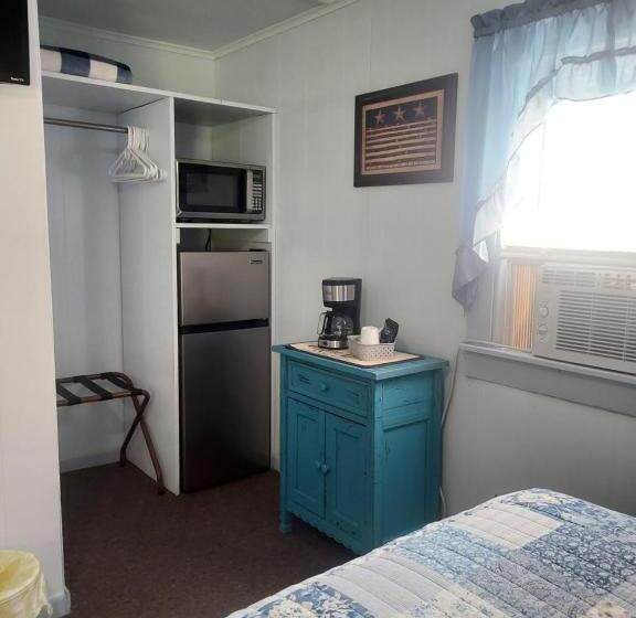 Serenity Motel