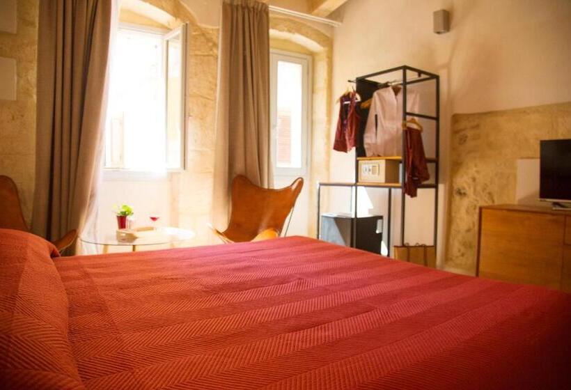 هتل Locanda Carra Manna