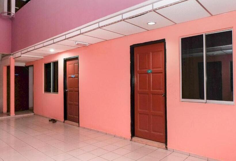 فندق Oyo 90167  Tiara