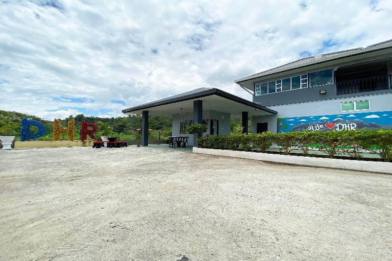 فندق Oyo 90230 Dh Residence