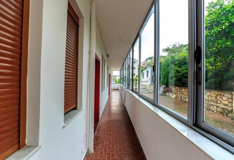 בית מלון כפרי Aurora