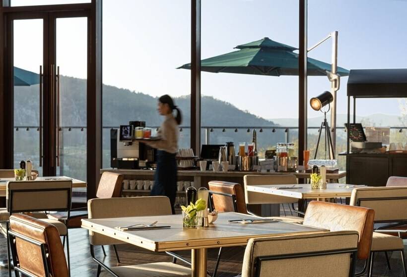 Отель Indigo Nanjing Garden Expo, An Ihg