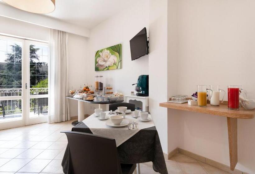 مبيت وإفطار Villa Francesca Relais