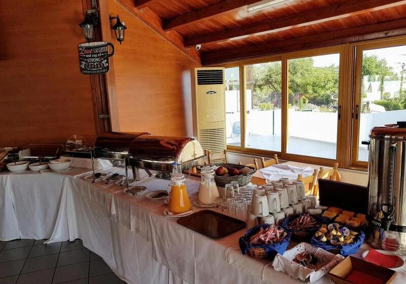 Camari Garden Hotel Apartments