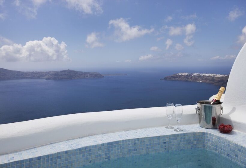 هتل Abyssanto Suites And Spa