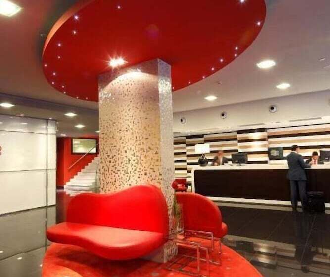 هتل Silken Axis Vigo