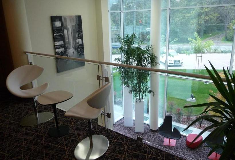 هتل Best Western Ivrea Crystal Palace