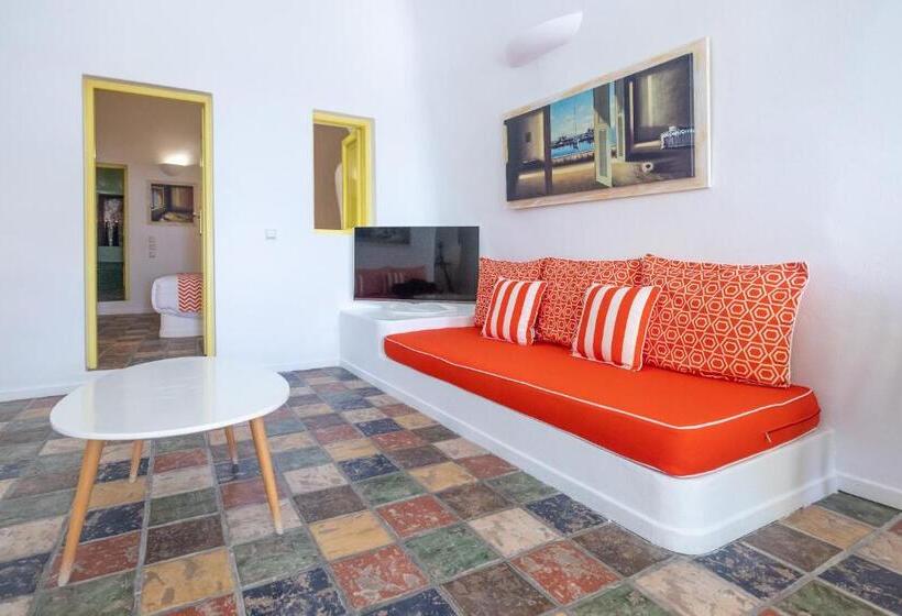 هتل Dreams Luxury Suites
