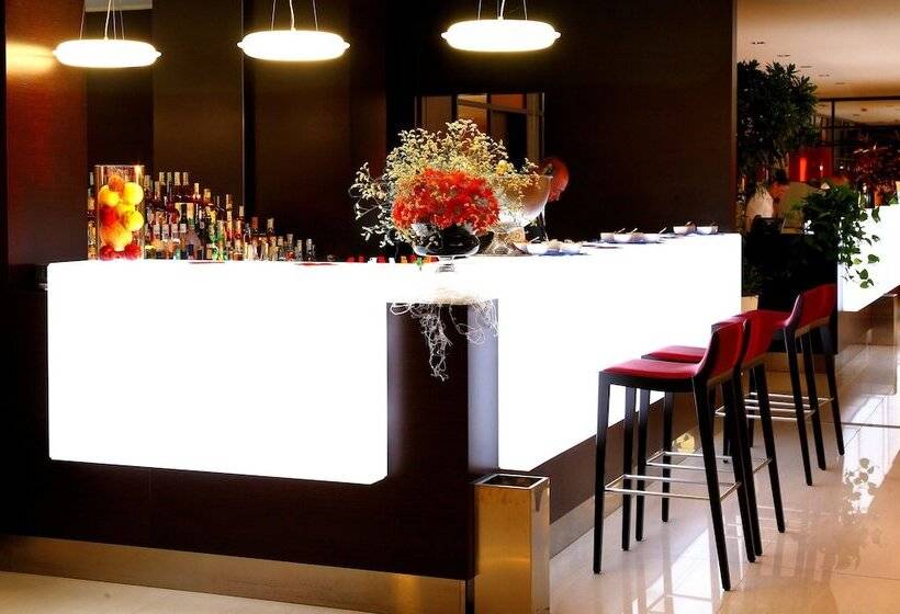 فندق Gh Avalon Sikani