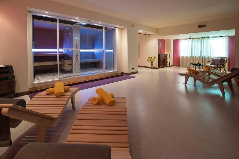 فندق Gh Avalon Sikani