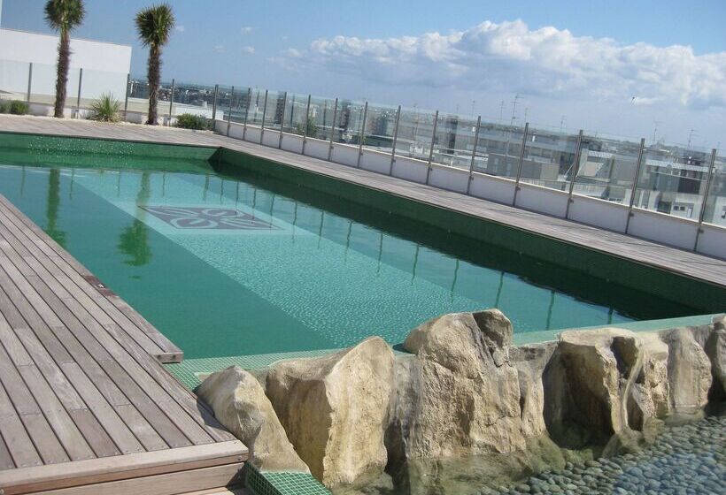 هتل Hilton Garden Inn Lecce